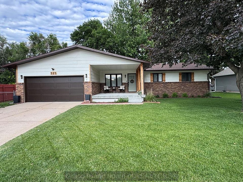 1st image of 525 Kennedy Dr