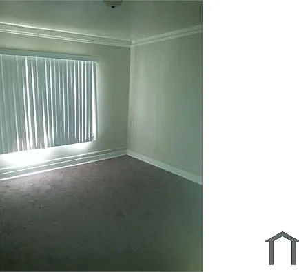 8242 Merrill St — Photo 5