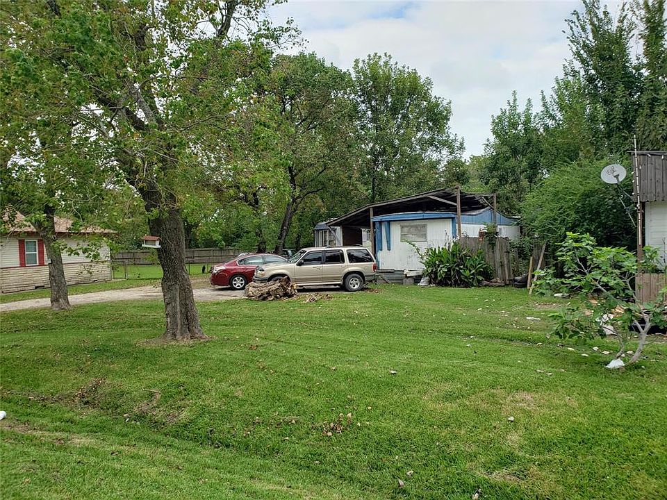 1st image of 9407 Montgomery Ln