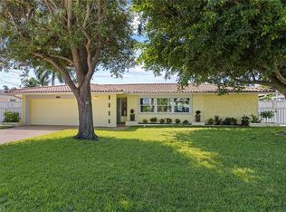 5250 Sunset Ct, Cape Coral, FL 33904