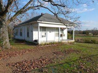 415 Oak Grove Rd, Van Buren, AR 72956