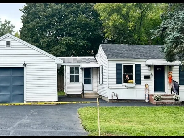 106 Leroy Ave, Lawrence, MA 01841