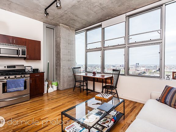 3rd image of 1720 S Michigan Ave APT 1617