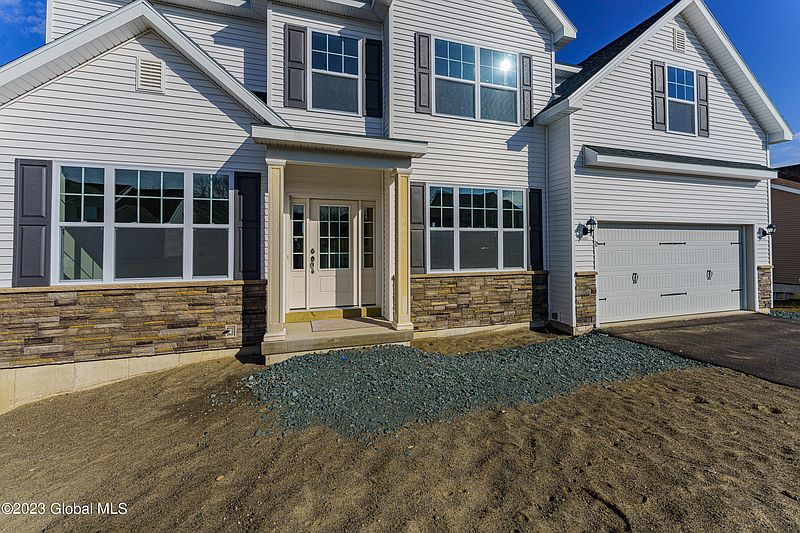 2nd image of 35 Timber Creek Drive