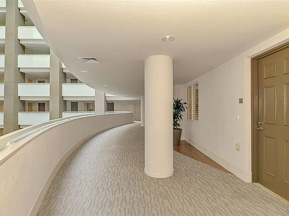 3rd image of 1771 RINGLING BOULEVARD #903