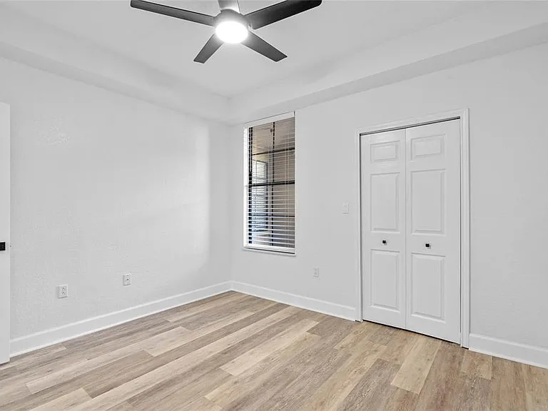 911 N Orange Ave #309 — Photo 13