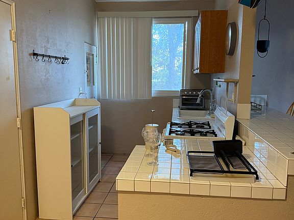 Open kitchen plan