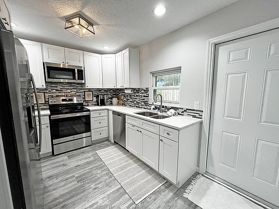 4th image of 114 Bobwhite Rd