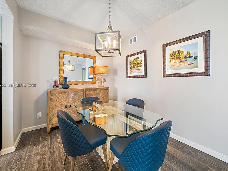 5800 NE Island Cove Way #2207 — Photo 9