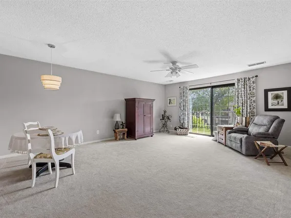 130 Thompson Dr SE APT 320, Cedar Rapids, IA 52403