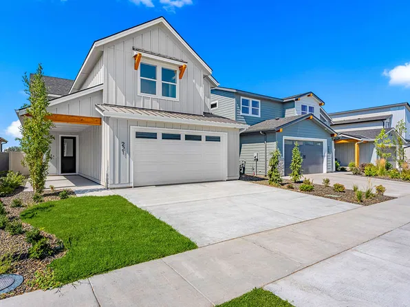 221 S Turner Ave, Star, ID 83669