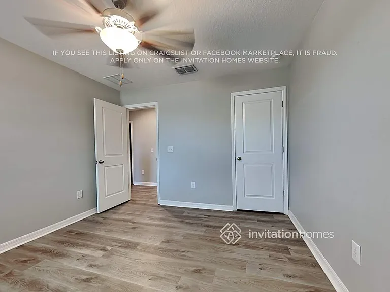 11908 Miracle Mile Dr — Photo 15