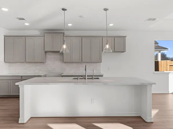 4113 Sterling Springs Ln, League City, TX 77573