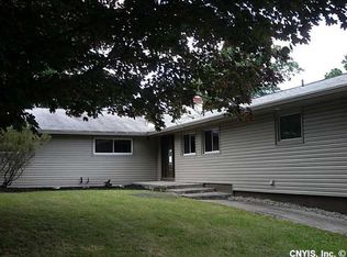4059 Mercun Dr, Jamesville, NY 13078