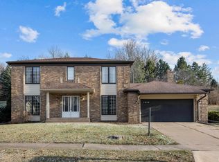 1315 Terrace Park Dr, Bettendorf, IA 52722