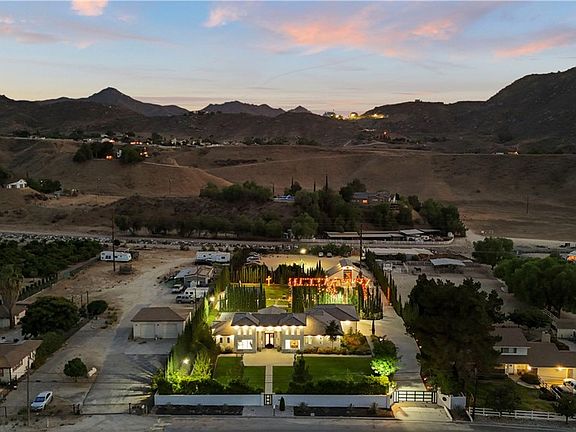 3rd image of 2820 Reche Canyon Rd