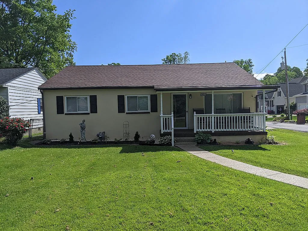 320 Rosalind Rd photo 1