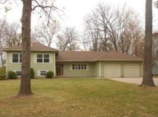4880 262nd St, Wyoming, MN 55092
