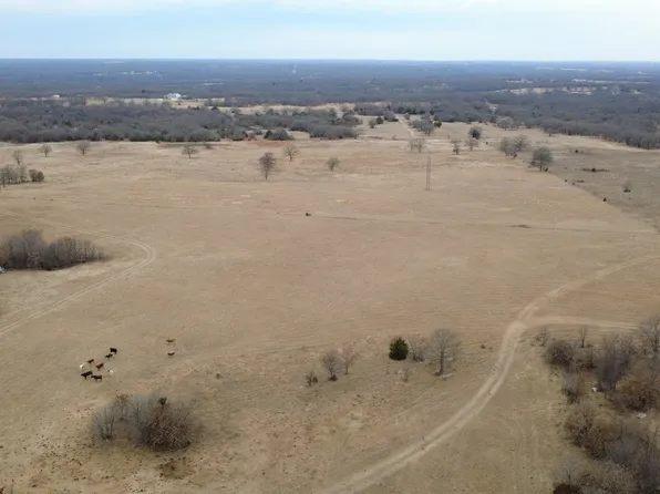 4377 Cheek Rd, Lone Grove, OK 73443