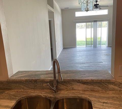 5th image of 11650 Tropical Isle Ln