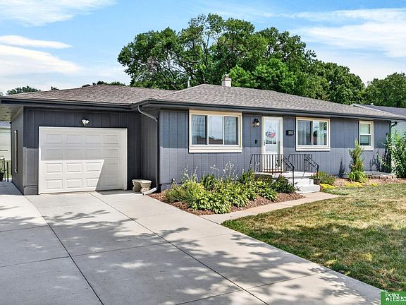 2nd image of 6409 N 63rd St