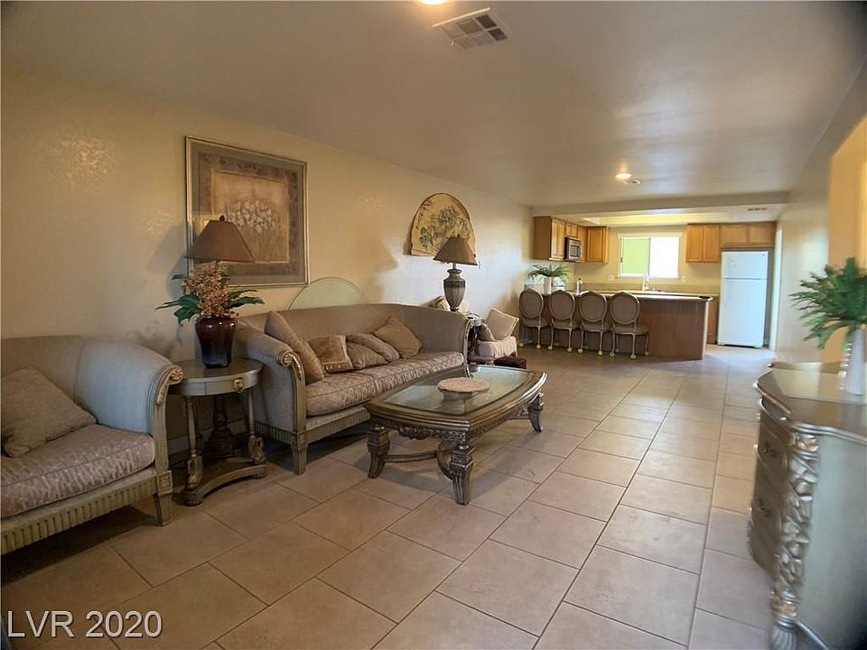 1st image of 4744 W Twain Ave #C