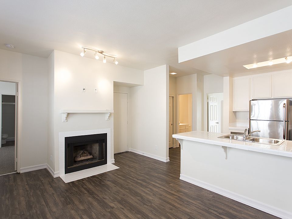 1st image of 3737 Grim Ave APT 3
