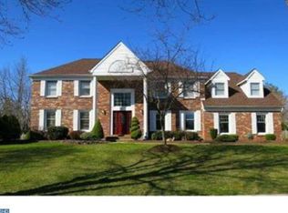 9 Garnet Ln, Princeton Junction, NJ 08550
