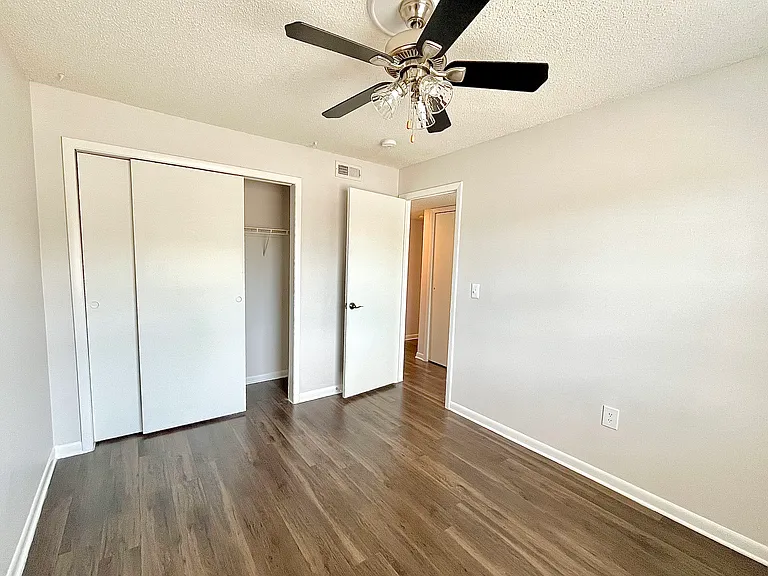 5117 S Clarice Ct #5117A — Photo 12