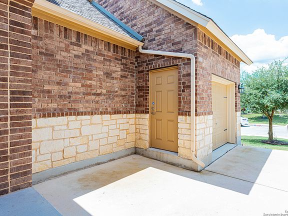 5th image of 2062 CULLUM PARK