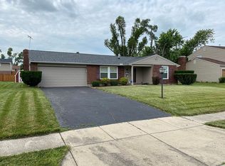 6453 Waywind Dr, Dayton, OH
