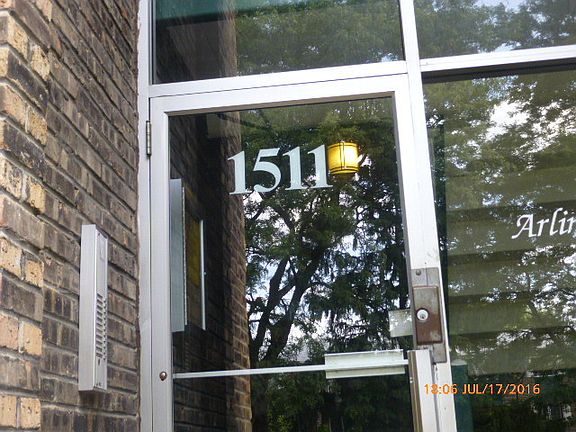 2nd image of 1511 N Windsor Dr APT 207
