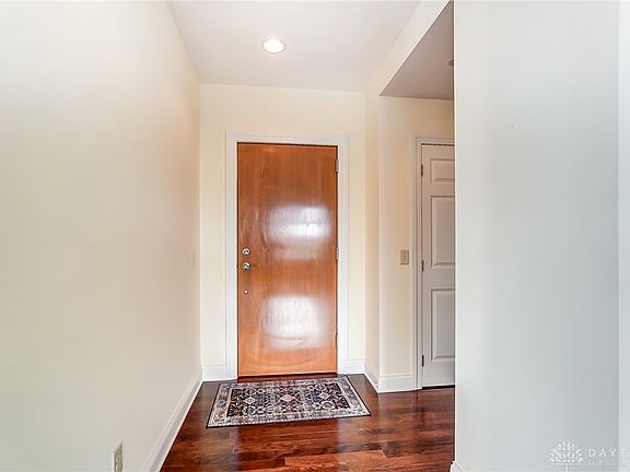 5th image of 109 Main St Suite 1001