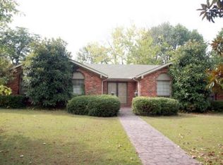 1221 Eleanor Dr SW, Decatur, AL 35601