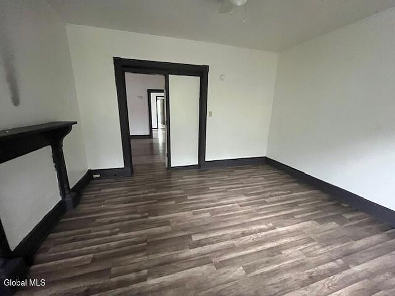 5th image of 321 E Main Street