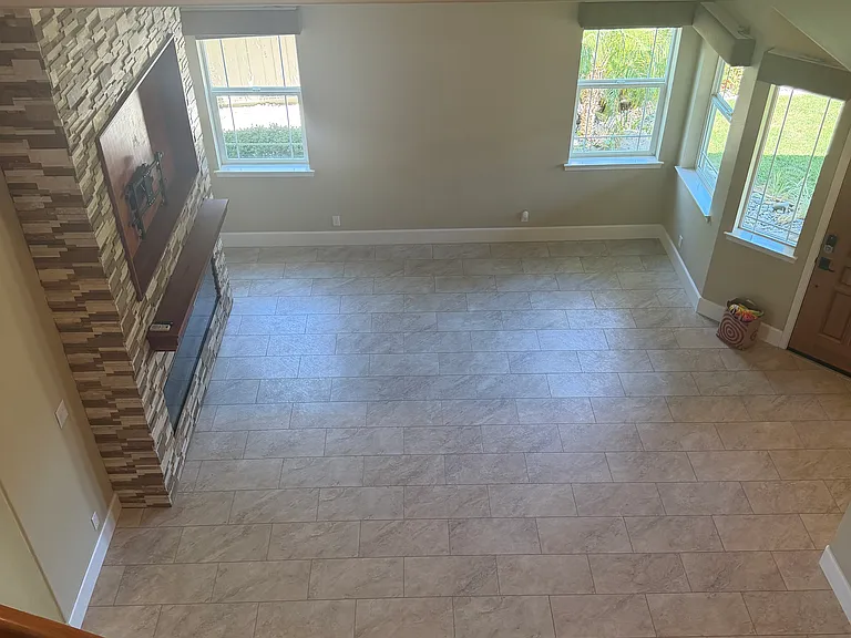 2142 Prestwick Dr — Photo 22