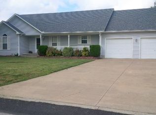 2259 Laura St, Carthage, MO 64836