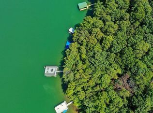 3453 Point View Cir, Gainesville, GA 30506