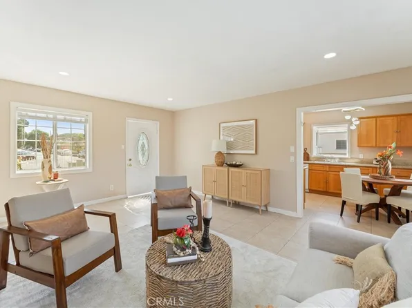 12571 Buaro St, Garden Grove, CA 92840