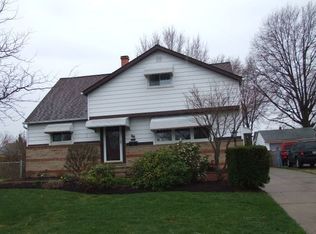 332 E 312th St, Eastlake, OH 44095