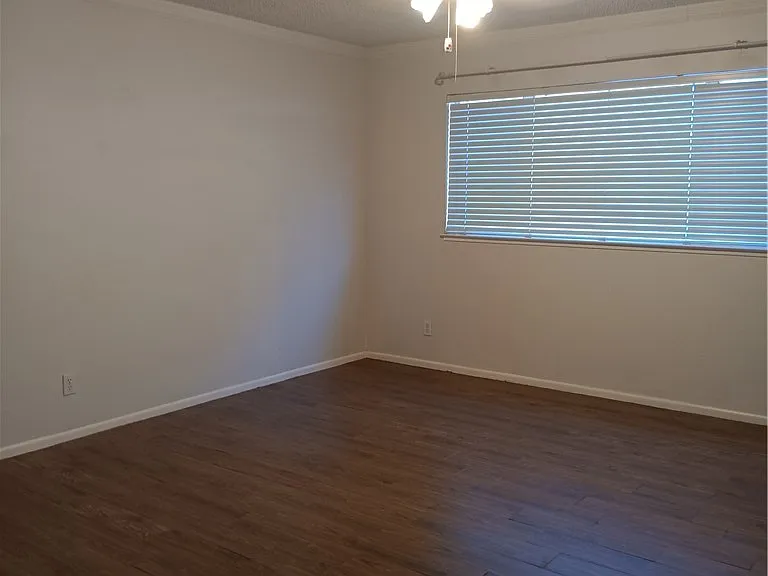 6221 Peppermill Dr — Photo 15