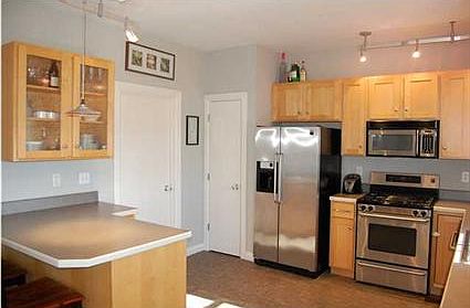 5th image of 4851 Lincoln Pointe Dr