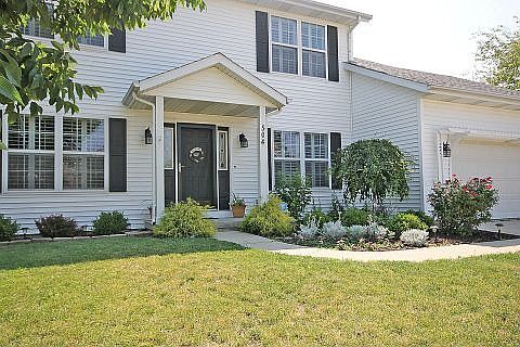 3rd image of 504 Cushing Dr