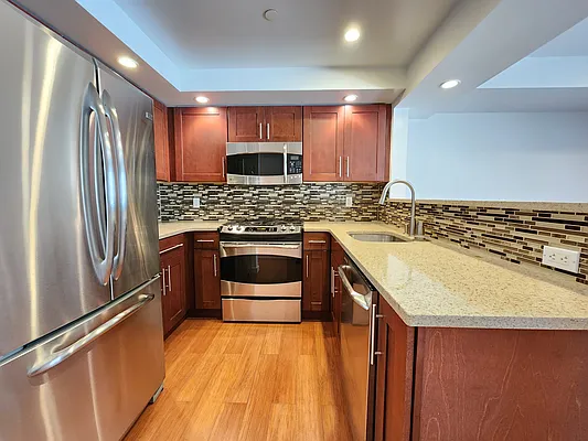 Rented by Astoria Realty | media 1