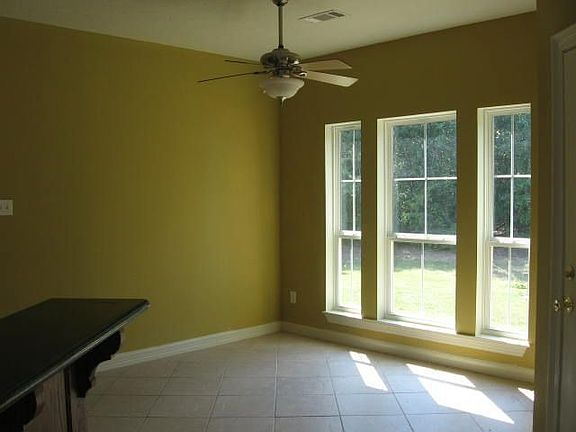 5th image of 11240 Cole Dr