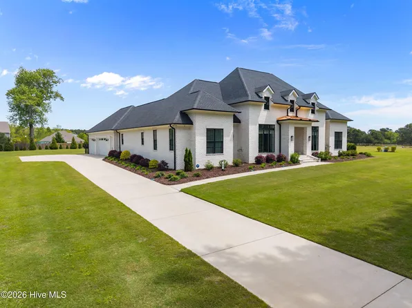 47 E Rolling Meadows Road, Hampstead, NC 28443