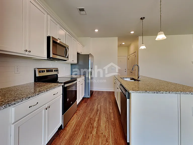 317 Azore Way — Photo 3