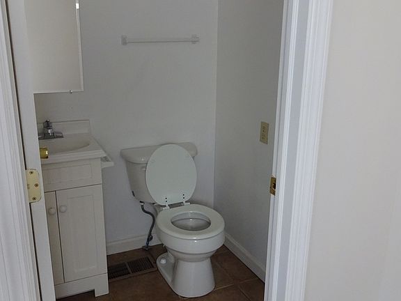 5th image of 509 Mulberry St