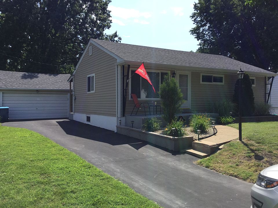 2nd image of 4366 Maroon Ct