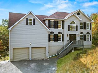 318 Mountain Top Lake Rd, Long Pond, PA 18334